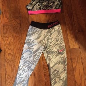 Nike Jogger bra and capris